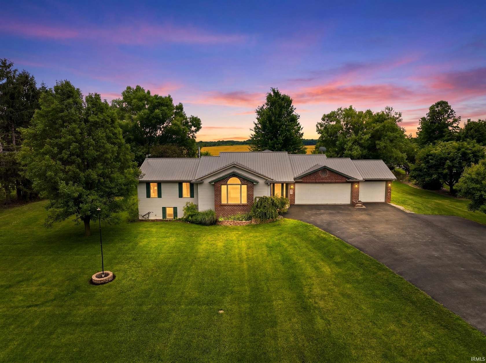2.5 Acres of Land with Home for Sale in Churubusco, Indiana