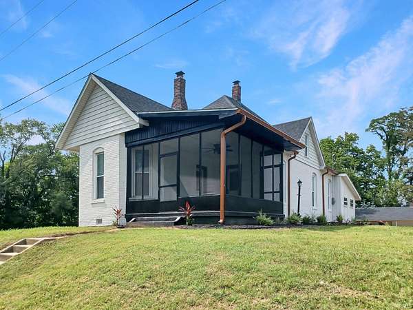 1.5 Acres of Land with Home for Sale in Princeton, Indiana