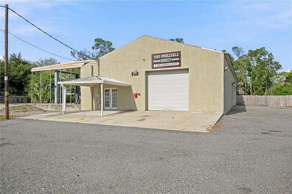 2.29 Acres of Improved Commercial Land for Lease in Brooksville, Florida