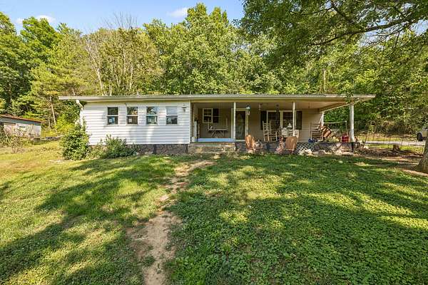 10.2 Acres of Land with Home for Sale in Carthage, Tennessee