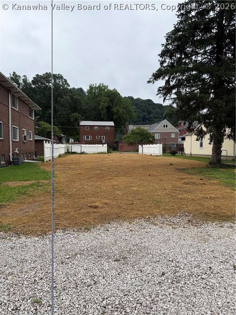 0.03 Acres of Residential Land for Sale in Charleston, West Virginia