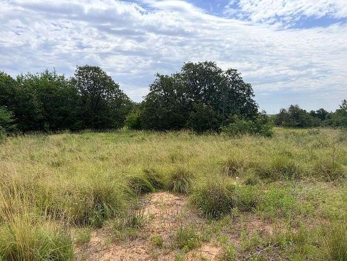 7 Acres of Land for Sale in Cheyenne, Oklahoma