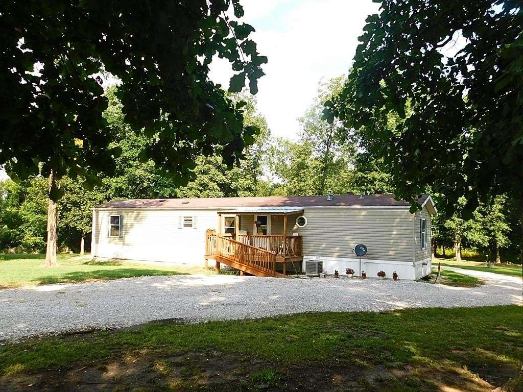7.5 Acres of Land with Home for Sale in Jacksonville, Missouri