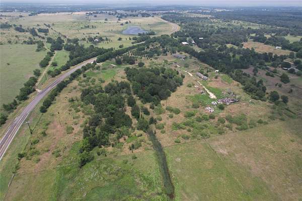 14 Acres of Land for Sale in Thorndale, Texas