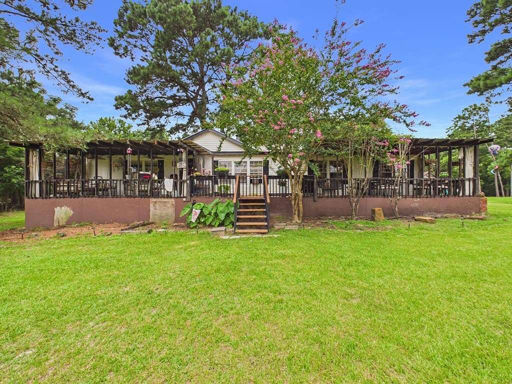 5.27 Acres of Land with Home for Sale in Lumpkin, Georgia