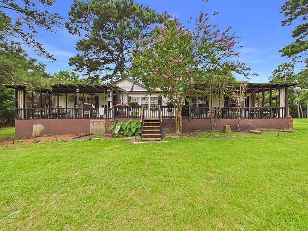 5.27 Acres of Land with Home for Sale in Lumpkin, Georgia