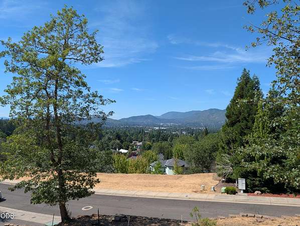 0.23 Acres of Residential Land for Sale in Grants Pass, Oregon