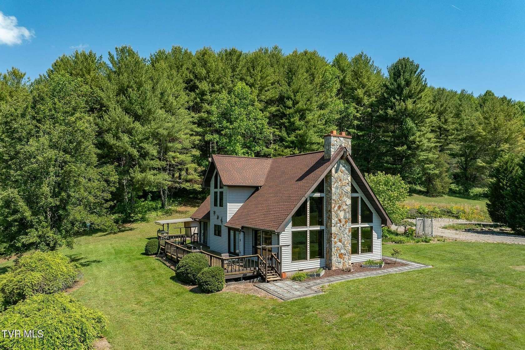 12.8 Acres of Land with Home for Sale in Mountain City, Tennessee