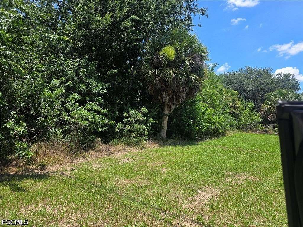 0.59 Acres of Residential Land for Sale in Moore Haven, Florida