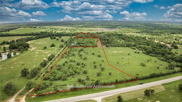 10 Acres of Land for Sale in Dale, Texas