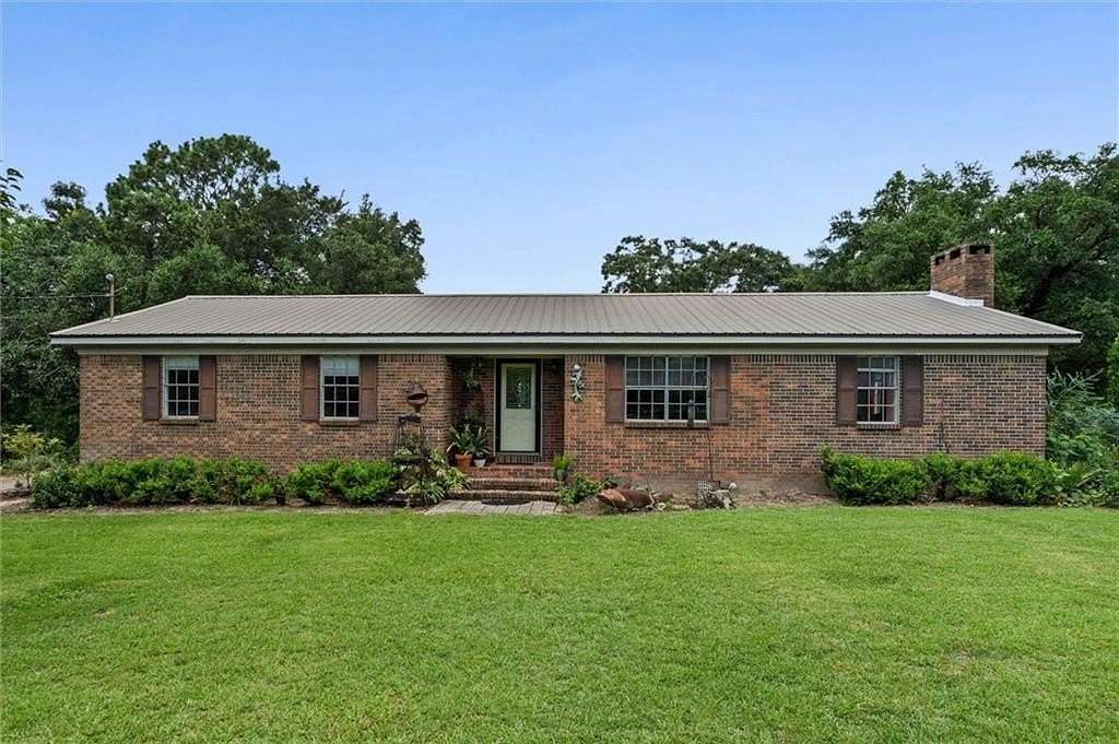 3.9 Acres of Land with Home for Sale in Theodore, Alabama