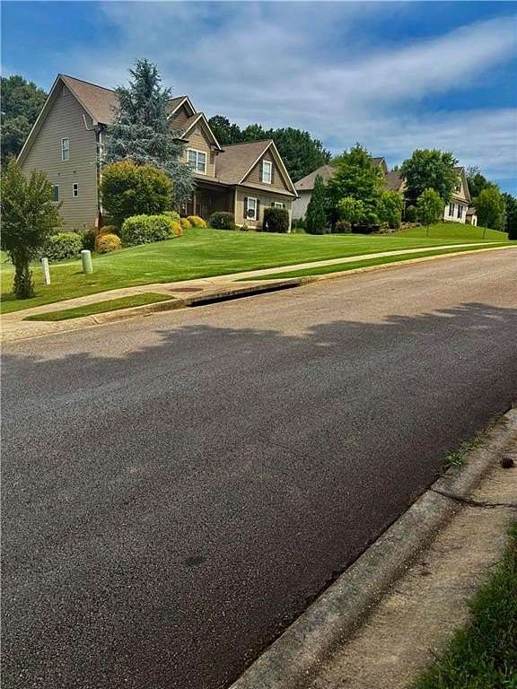 0.8 Acres of Residential Land for Sale in Gainesville, Georgia