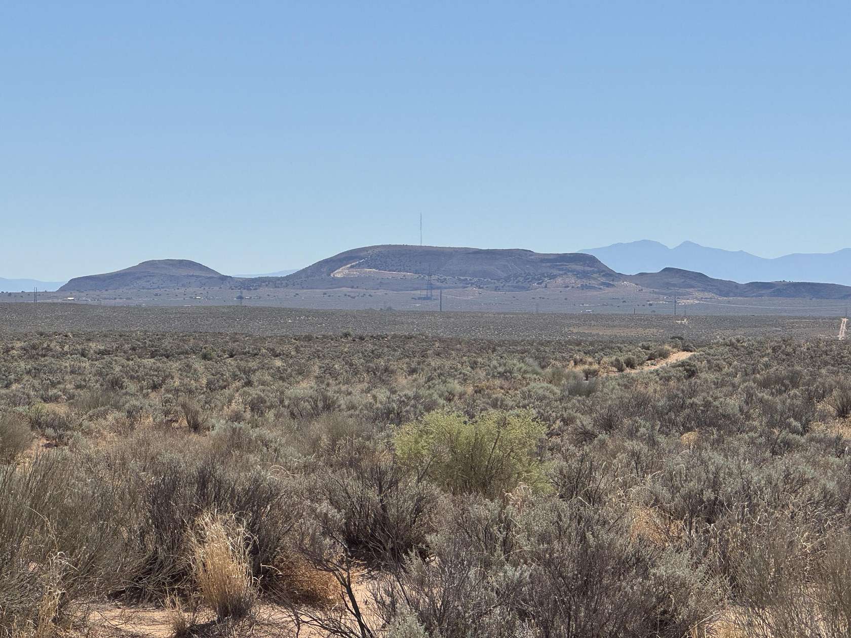 10 Acres of Land for Sale in Los Lunas, New Mexico