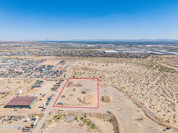 5 Acres of Commercial Land for Sale in El Paso, Texas