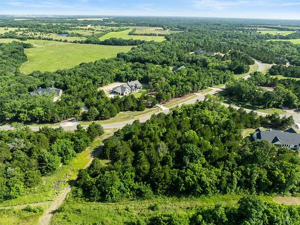 2.14 Acres of Residential Land for Sale in Van Alstyne, Texas