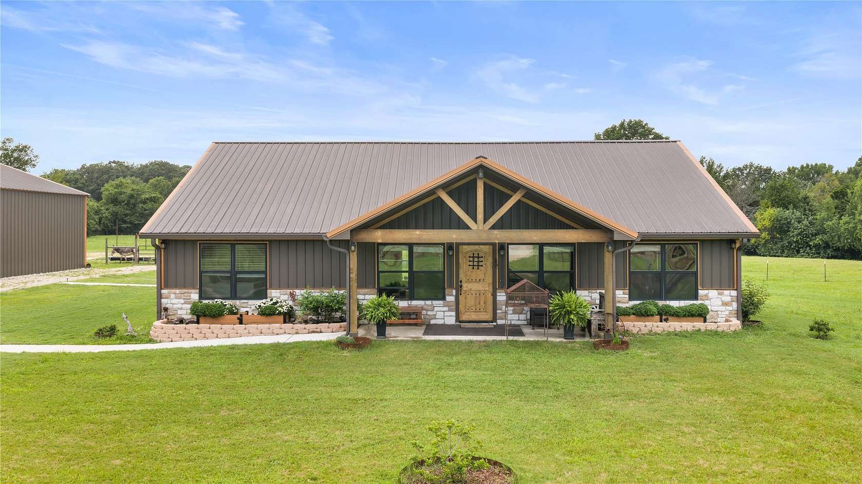 11.7 Acres of Land with Home for Sale in Paris, Texas