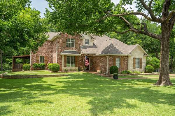 1.87 Acres of Land with Home for Sale in Argyle, Texas