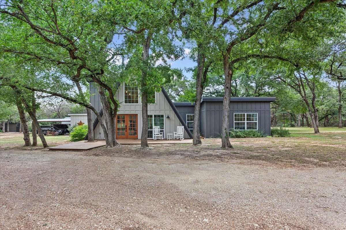 13.2 Acres of Land with Home for Sale in China Spring, Texas