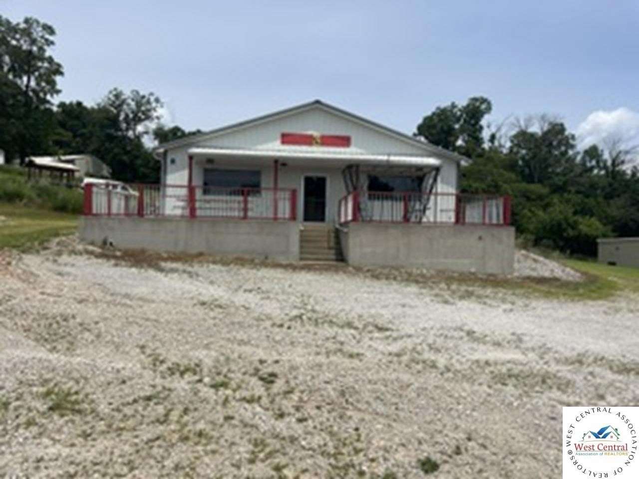 2.7 Acres of Improved Commercial Land for Sale in Warsaw, Missouri