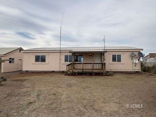 15 Acres of Land with Home for Sale in Christmas Valley, Oregon