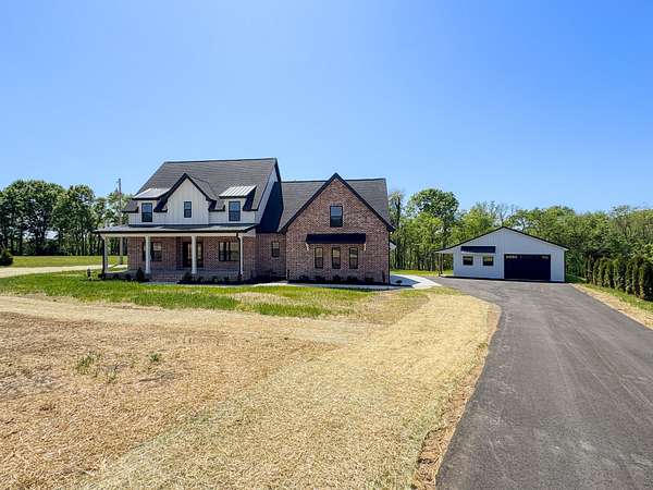 5.8 Acres of Land with Home for Sale in Hartsville, Tennessee