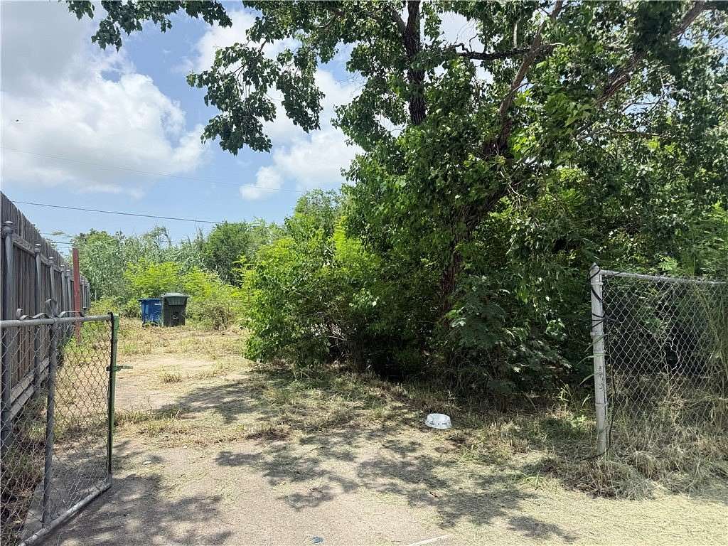 0.09 Acres of Land for Sale in Corpus Christi, Texas