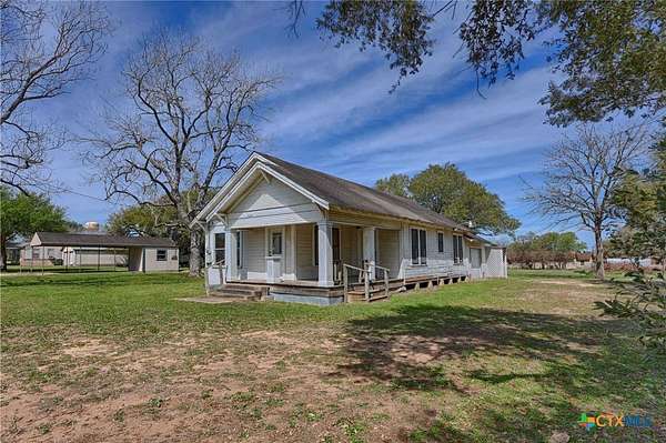 2 Acres of Improved Mixed-Use Land for Sale in Hallettsville, Texas