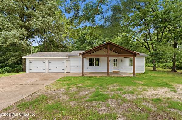2.5 Acres of Land with Home for Sale in Hernando, Mississippi