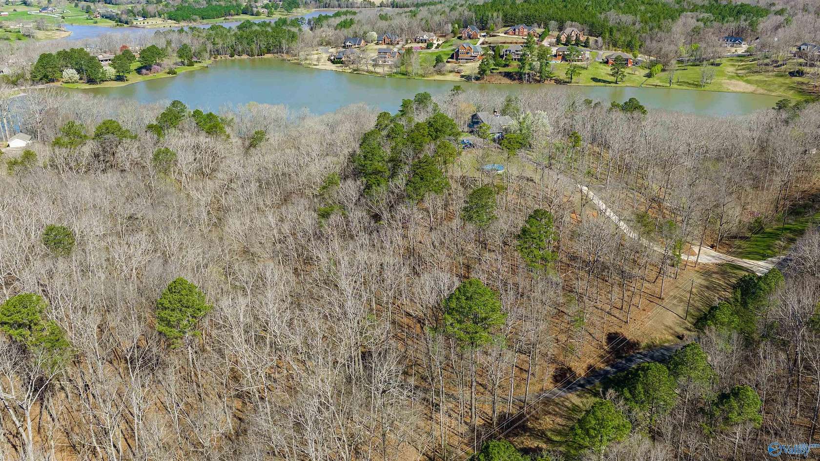 2.25 Acres of Residential Land for Sale in Fort Payne, Alabama