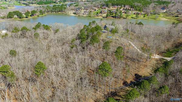 2.25 Acres of Residential Land for Sale in Fort Payne, Alabama