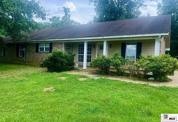 11.1 Acres of Land with Home for Sale in West Monroe, Louisiana