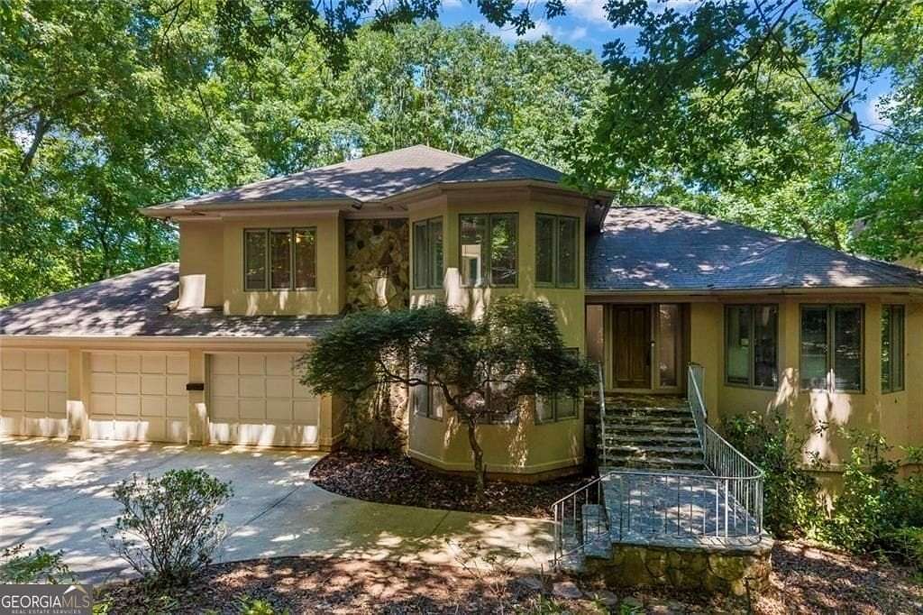 2.23 Acres of Land with Home for Sale in Athens, Georgia