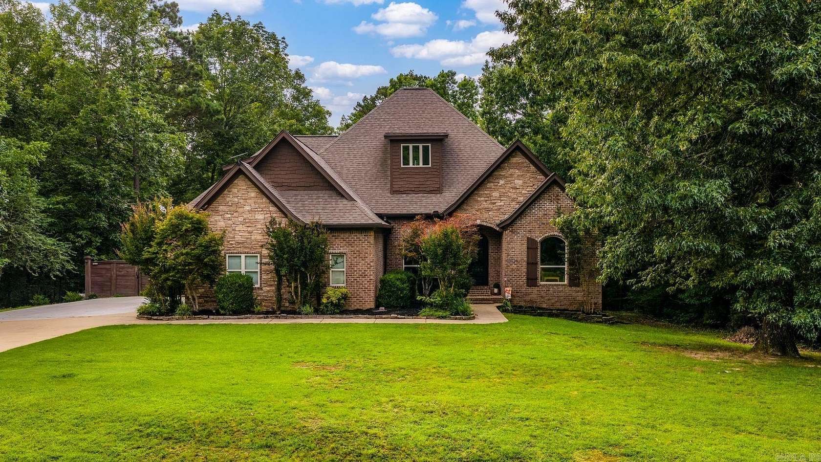 5 Acres of Land with Home for Sale in Benton, Arkansas