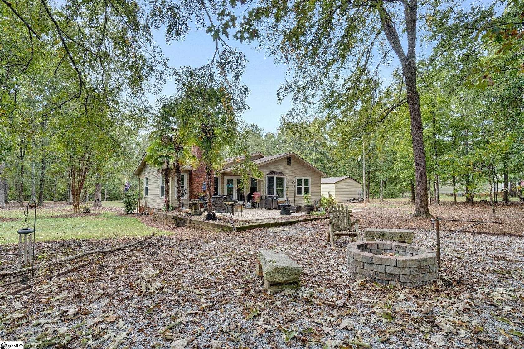 4 Acres of Land with Home for Sale in Clinton, South Carolina