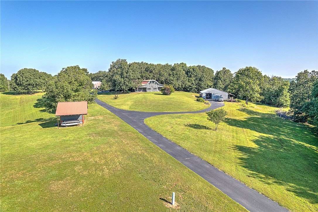 20 Acres of Recreational Land with Home for Sale in Decatur, Arkansas