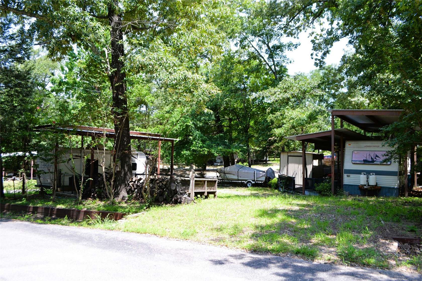 0.08 Acres of Residential Land for Sale in Yantis, Texas