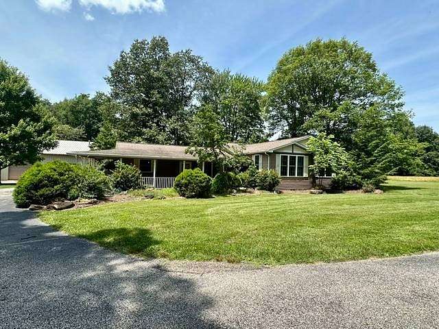 10 Acres of Recreational Land with Home for Sale in Flat Rock, Illinois