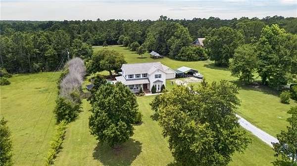 2.75 Acres of Land with Home for Sale in Folsom, Louisiana