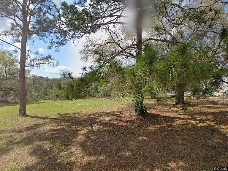 0.33 Acres of Residential Land for Sale in Umatilla, Florida