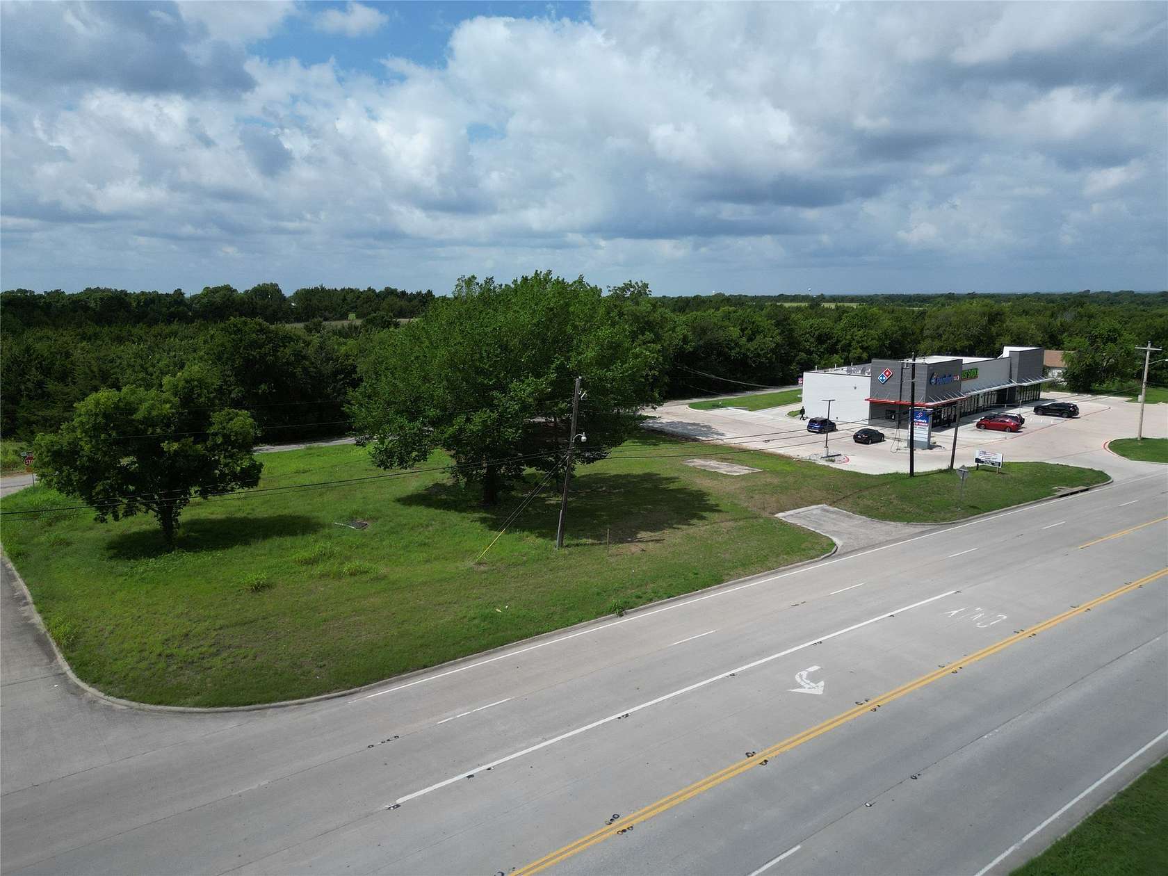 0.35 Acres of Commercial Land for Sale in Farmersville, Texas