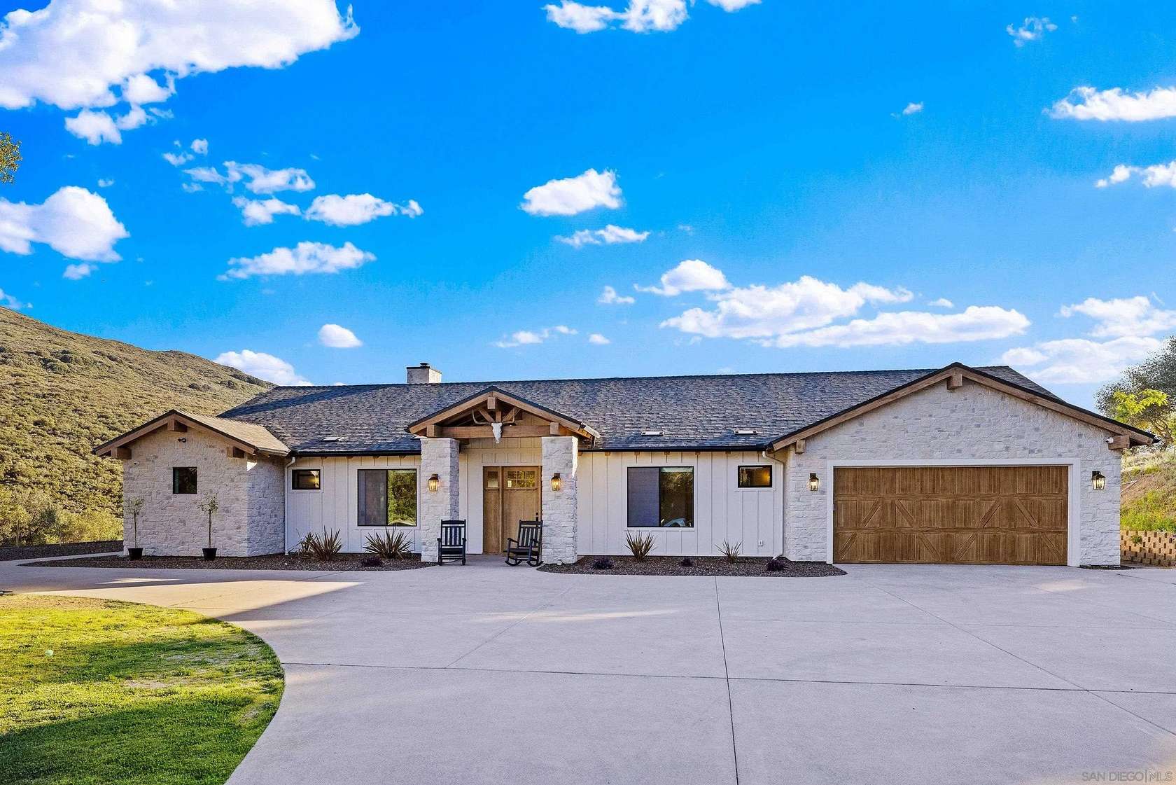 3.84 Acres of Land with Home for Sale in Descanso, California