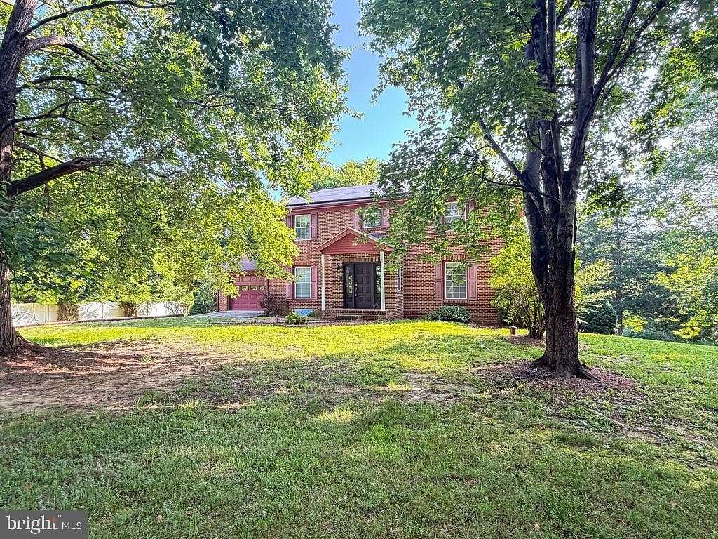 1.8 Acres of Land with Home for Lease in Woodstock, Virginia