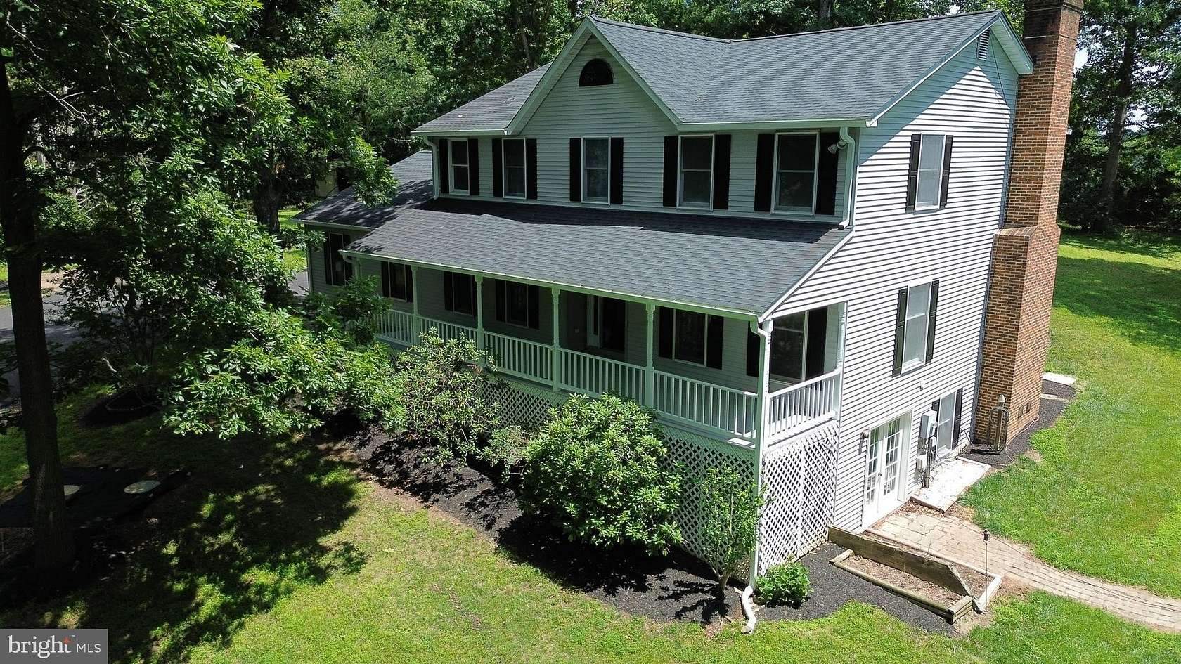 5.26 Acres of Land with Home for Sale in Jeffersonton, Virginia
