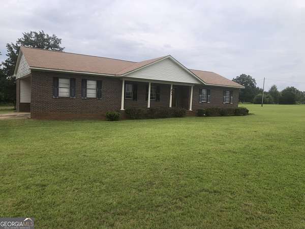 14.5 Acres of Land with Home for Sale in Thomaston, Georgia