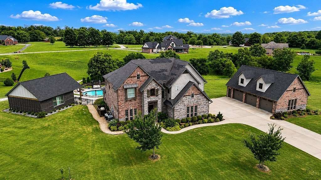 1.6 Acres of Land with Home for Sale in Bentonville, Arkansas