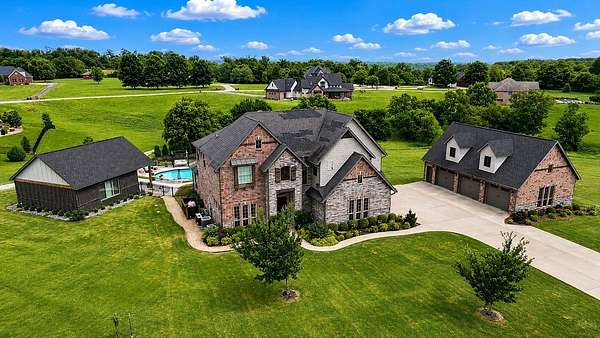 1.6 Acres of Land with Home for Sale in Bentonville, Arkansas