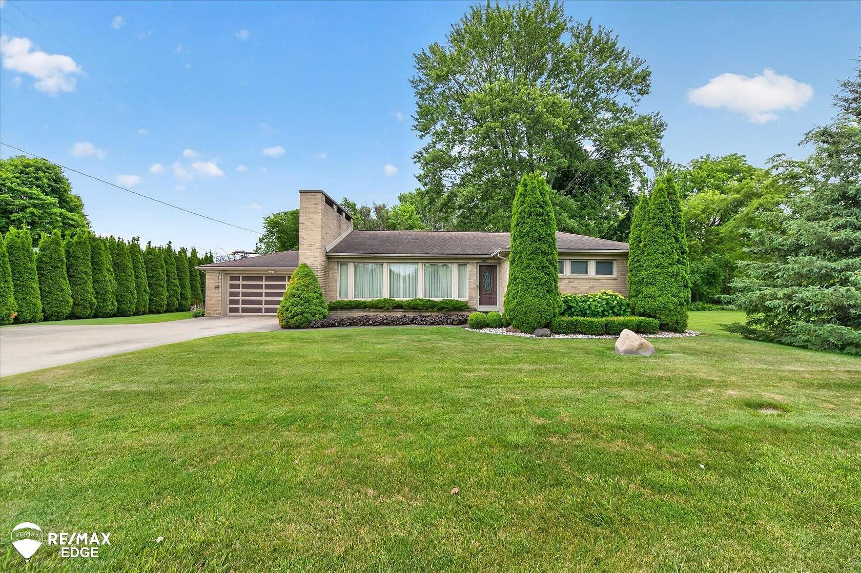 2.62 Acres of Land with Home for Sale in Davison, Michigan