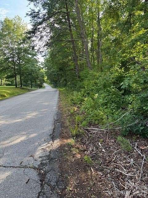 18 Acres of Land for Sale in Landrum, South Carolina