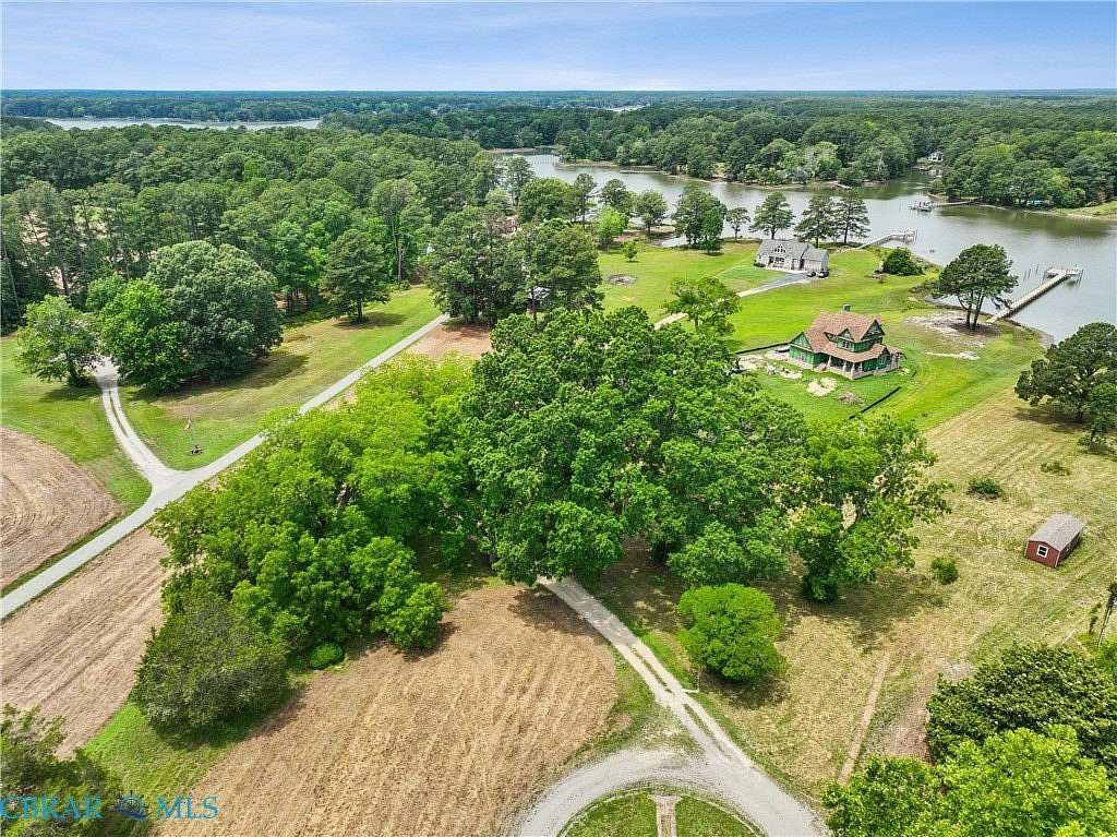 7 Acres of Residential Land for Sale in Mathews, Virginia