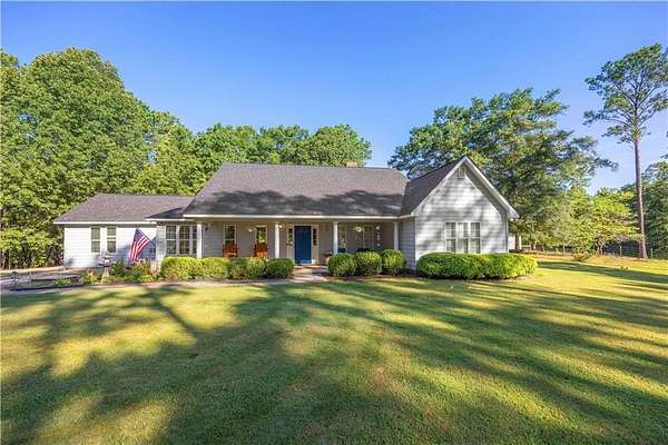 20 Acres of Land with Home for Sale in Opelika, Alabama